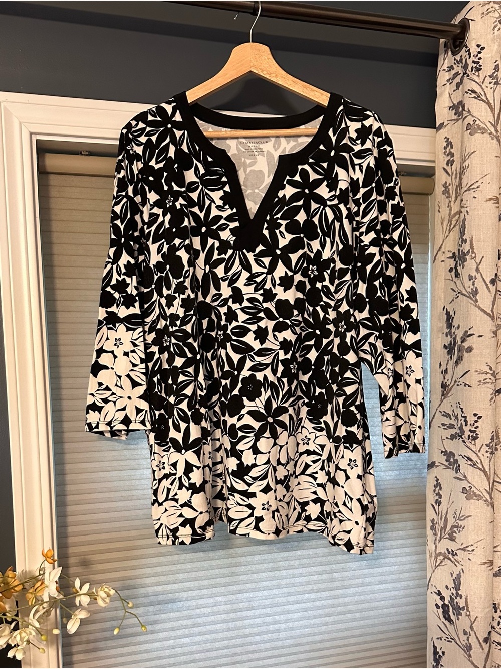 Charter Club Black & White Floral V-Neck Tunic